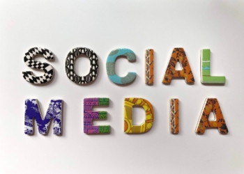 The Dictatorship of Happiness on Social Media