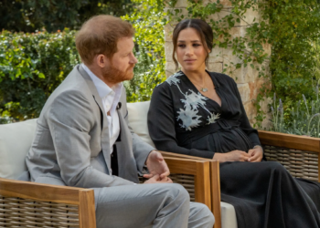 Prince Harry and Meghan Markle during their interview with Oprah Winfrey - Mania News