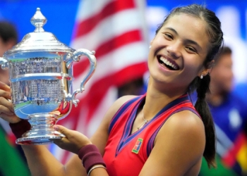 Emma Raducanu and Daniil Medvedev Emerge Victorious in the U.S Open