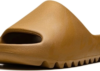 Yeezy Slides vs Crocs: Are Ye Slides Better than Crocs?