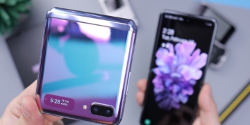 Why are Flip and Foldable Phones so Fashionable?