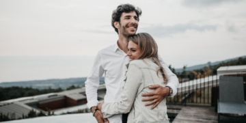 How to Tell that He Loves You: A Ladies’ Guide to Being Shown Love