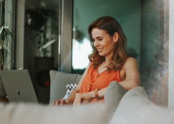 Remote Work: Benefits and Drawbacks for Employees and Employers