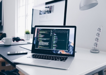 Beginner’s Guide to React.js: What It Is, How to Use It, and Its Benefits with Examples of Code for Websites and Mobile Apps
