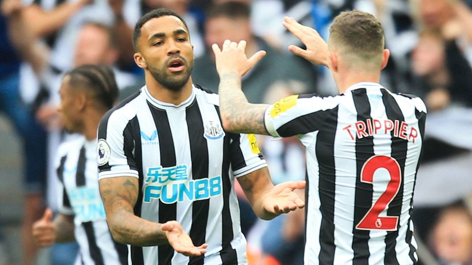 EPL GW 34 Results: Man City Dethrone Arsenal as Man Utd and Liverpool Secure Wins and Tottenham Loses Out 4 | Mania Africa | maniainc.com Wilson and Trippier celebrate