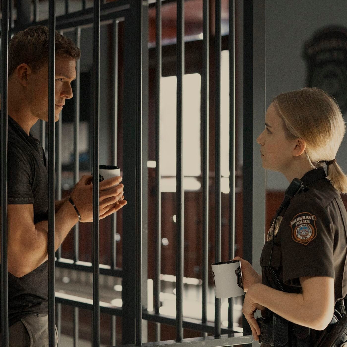Reacher Season 1 Review 30 | Mania Africa | maniainc.com On being arrested, Reacher comes across Roscoe, a police officer who's kind to him