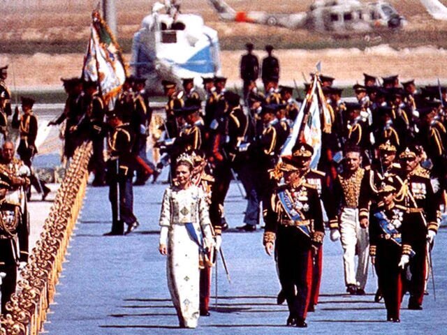 The Most Extravagant Party Ever Held: How the Persepolis Celebrations Killed Iranian Democracy and Changed the Course of History 4 | Mania Africa | maniainc.com Empress Farah Pahlavi of Iran at the Persepolis Celebrations in 1971. The celebrations were so huge that they were called