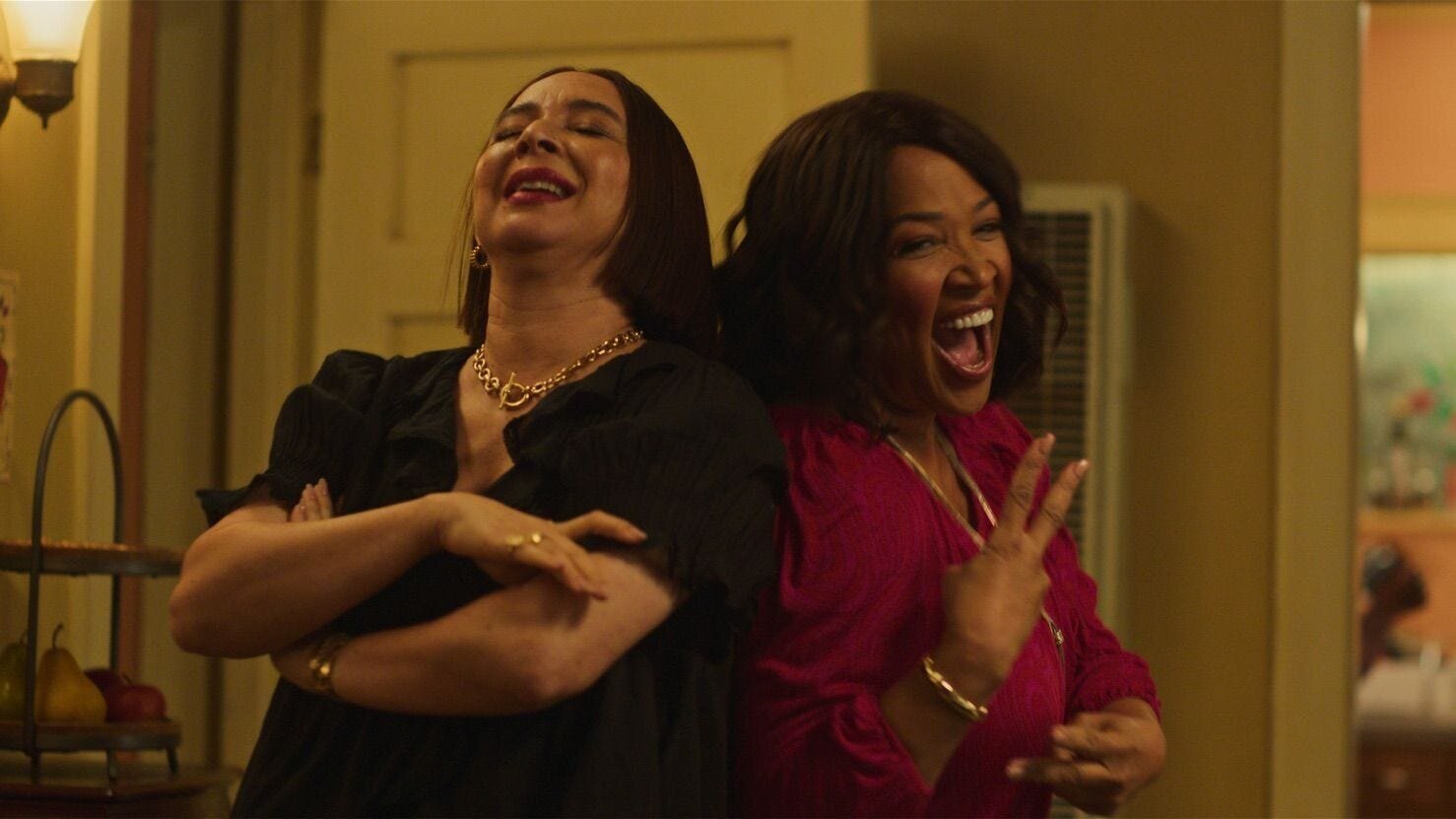 Loot Season 1 Review 5 | Mania Africa | maniainc.com Molly and Renee