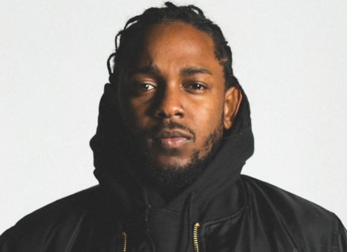 Top 10 Best Rappers of All Time - A Definitive List 3 | Mania Africa | maniainc.com A photo of Kendrick Lamar