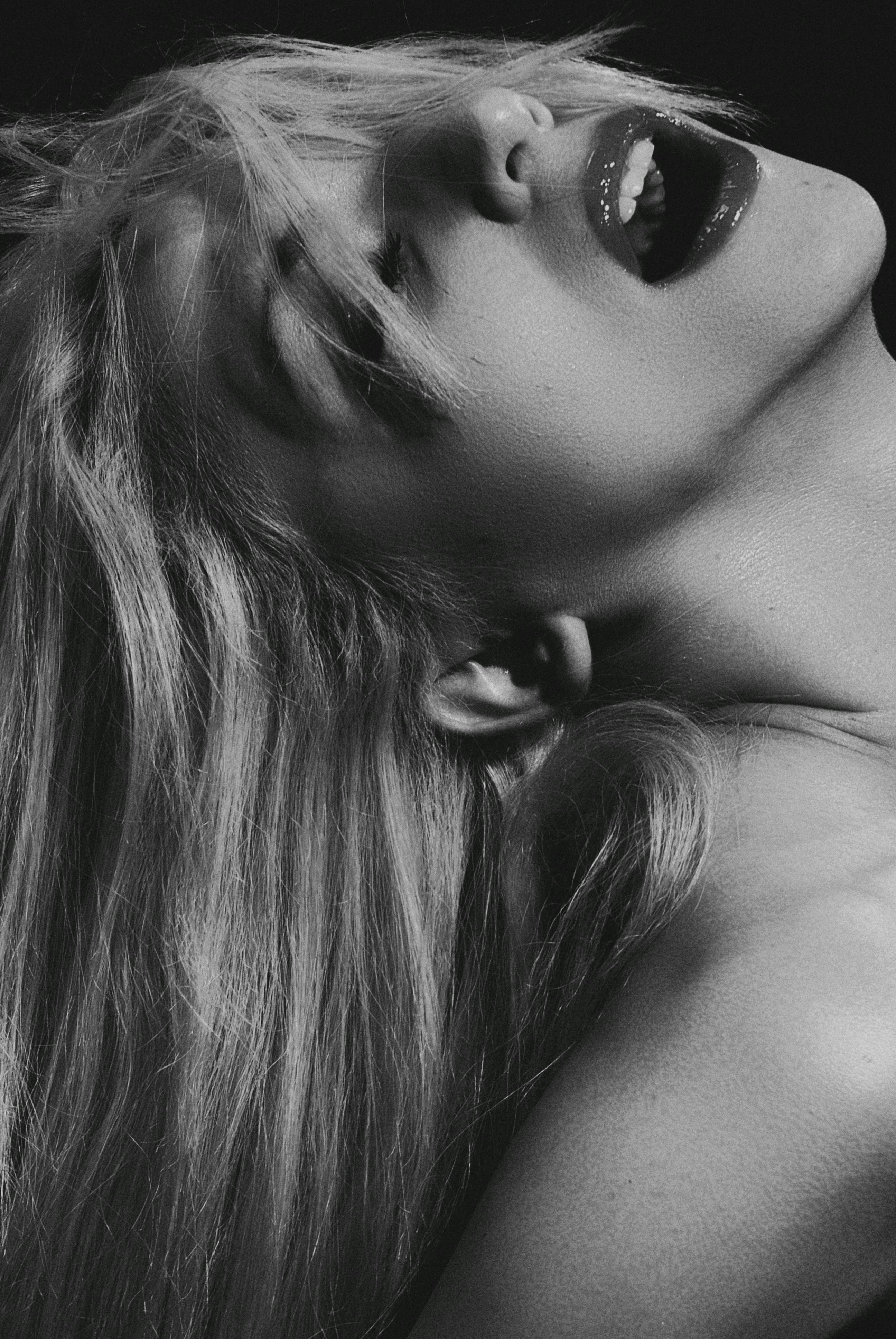 The Sex Diaries #3: How to Get What You Like During Sex 2 | Mania Africa | maniainc.com grayscale photo of woman with her mouth wide open