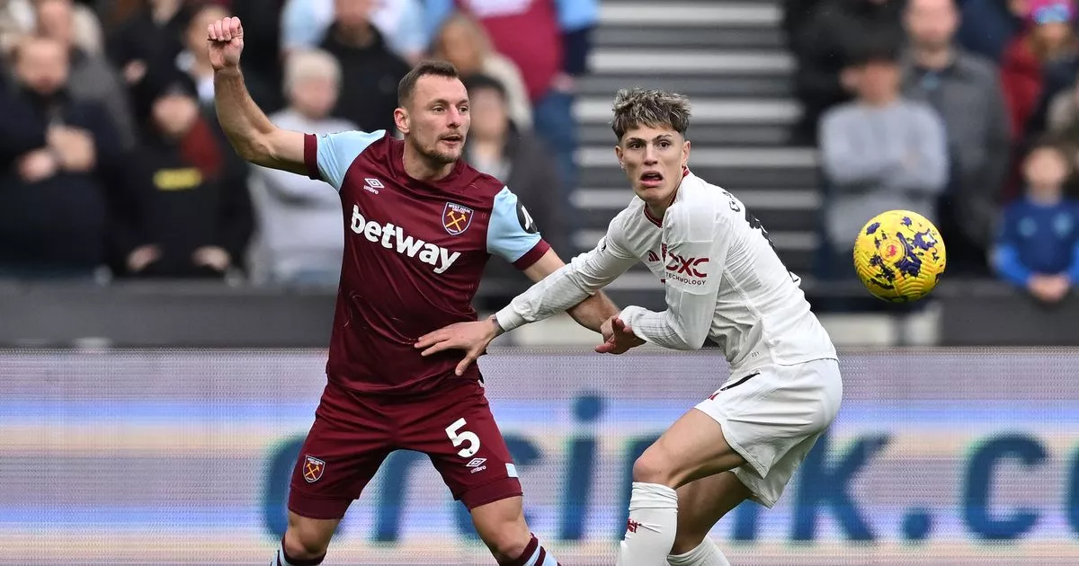 Brawl for Top Spot: Arsenal Draw Liverpool as West Ham Nick Man United in EPL GW 18 5 | Mania Africa | maniainc.com West Ham vs Man United EPL Matchday 18 results | Premier League News | Mania Africa