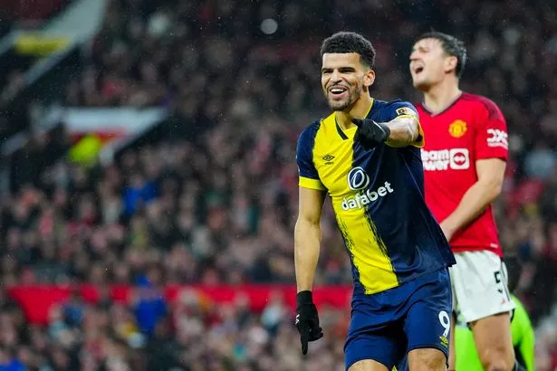 The Roll on EPL GW 16: Tottenham Thrash Newcastle as Bournemouth Beat Manchester United 3 | Mania Africa | maniainc.com Dominic Solanke opened the scoring for Bournemouth