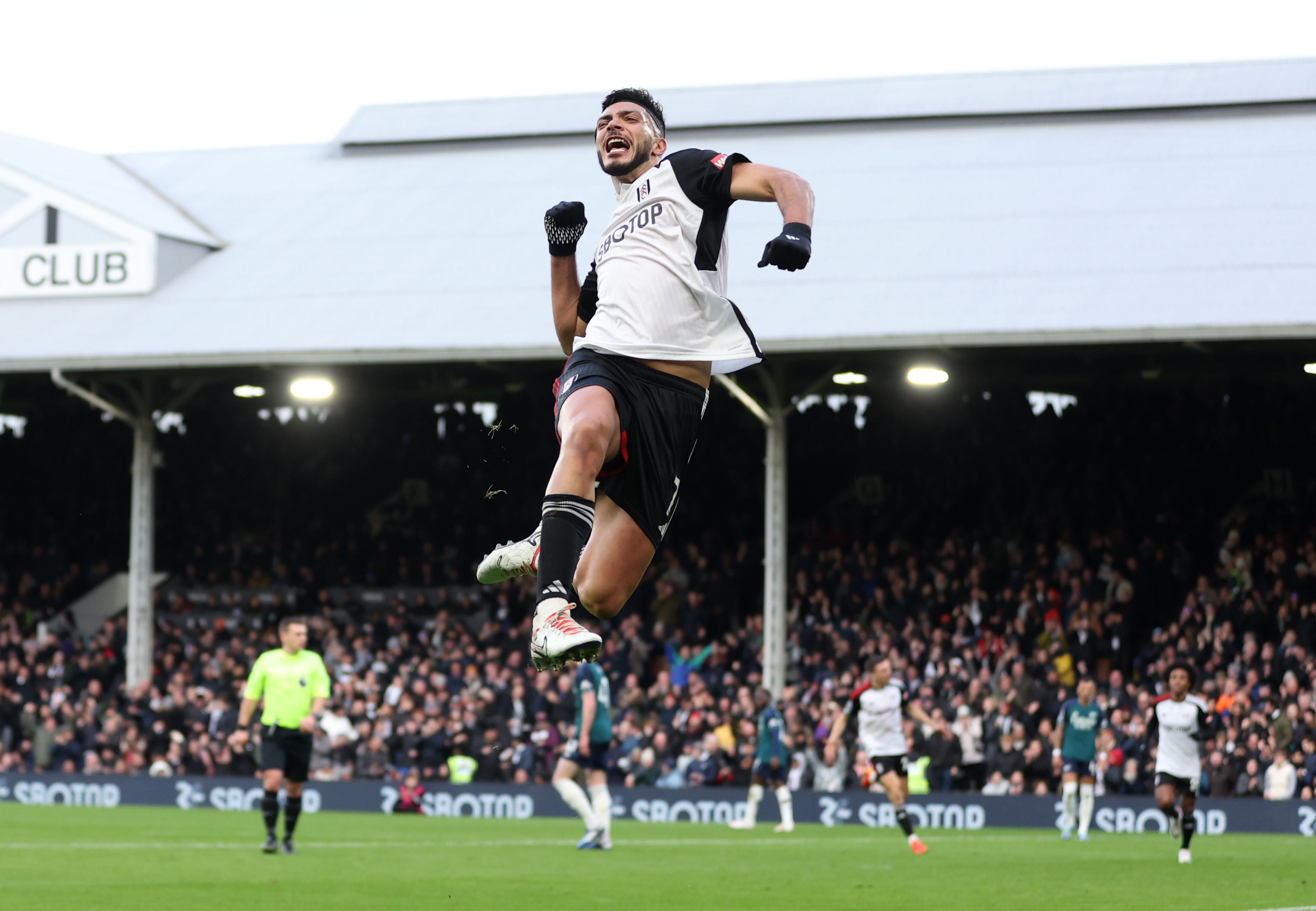 Liverpool Atop the Premier League Table after Beating Newcastle as Fulham Beat Arsenal and Tottenham Flourish in EPL GW 20 3 | Mania Africa | maniainc.com Fulham
