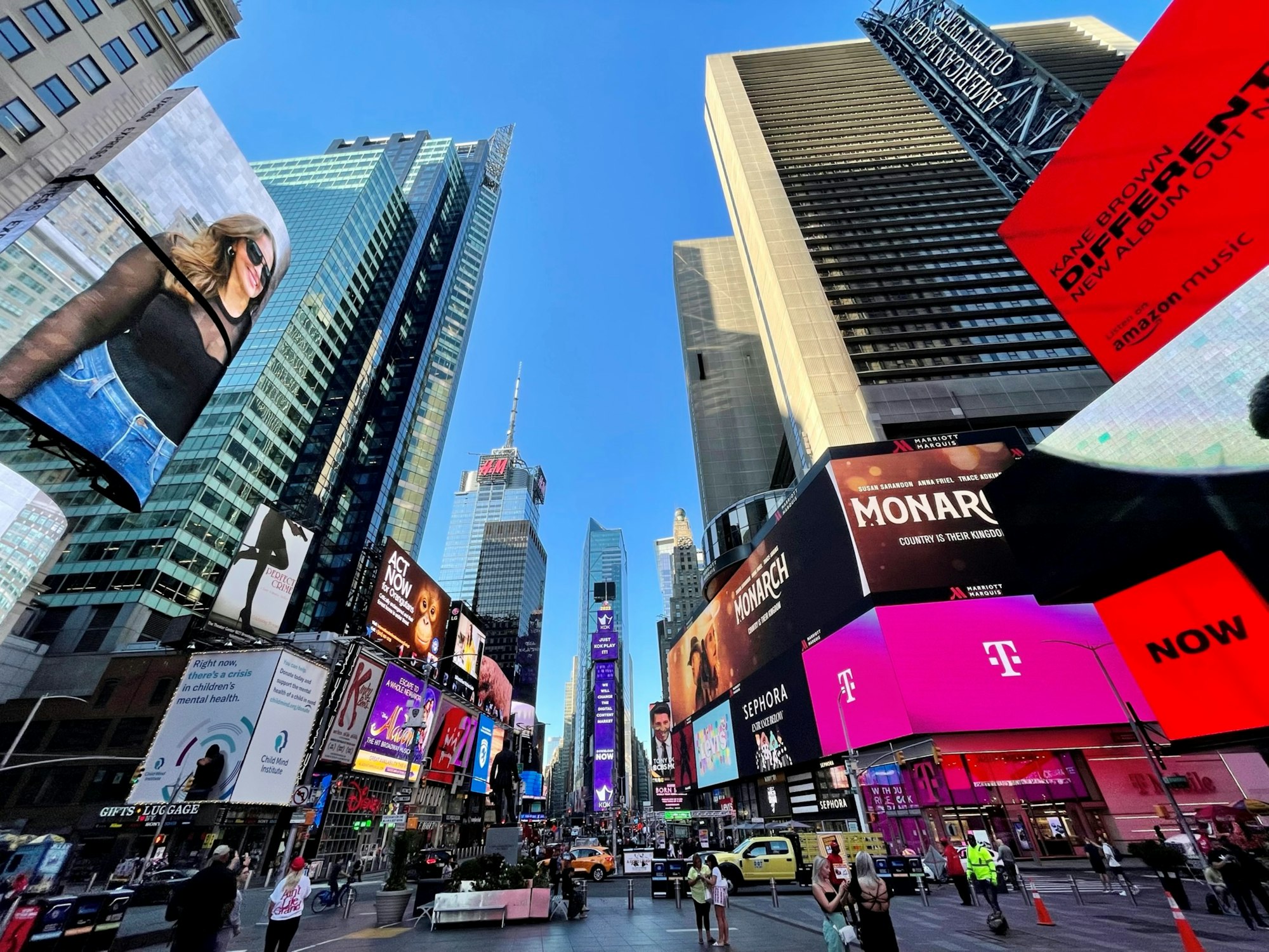 Boosting Traffic to Your Affiliate Website: Strategies, Tips, and Hacks 2 | Mania Africa | maniainc.com Ads and Billboards at Times Square, NY | Boosting Traffic to Your Affiliate Website: Strategies, Tips, and Hacks | Mania Developers