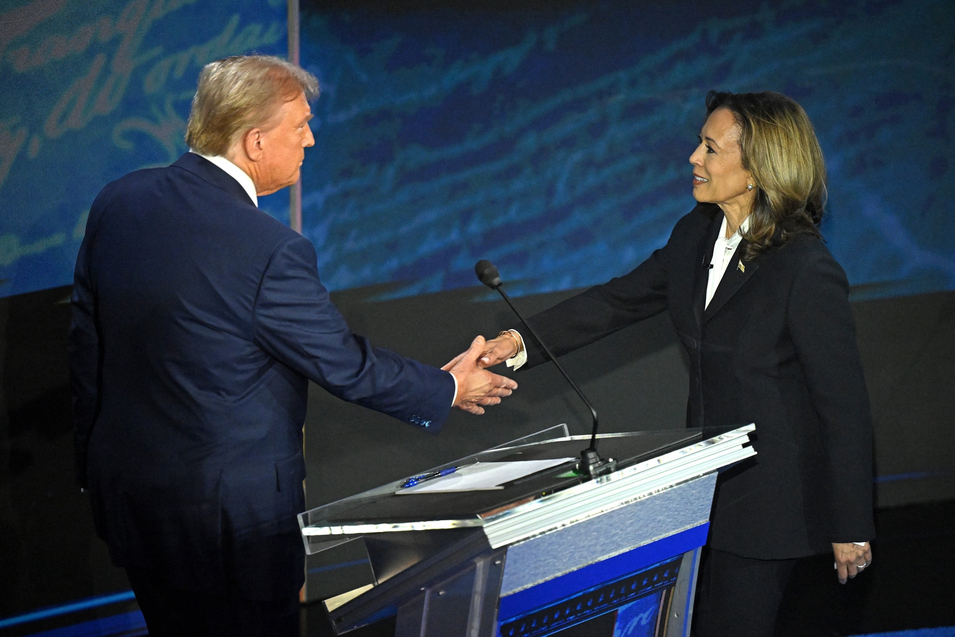 2024 Presidential Debate Analysis: How Harris and Trump Faced Off on National Issues 2 | Mania Africa | maniainc.com Presidential candidates Donald Trump and Kamala Harris met for the first time | 2024 Presidential Debate Analysis: How Harris and Trump Faced Off on National Issues | Mania Politics