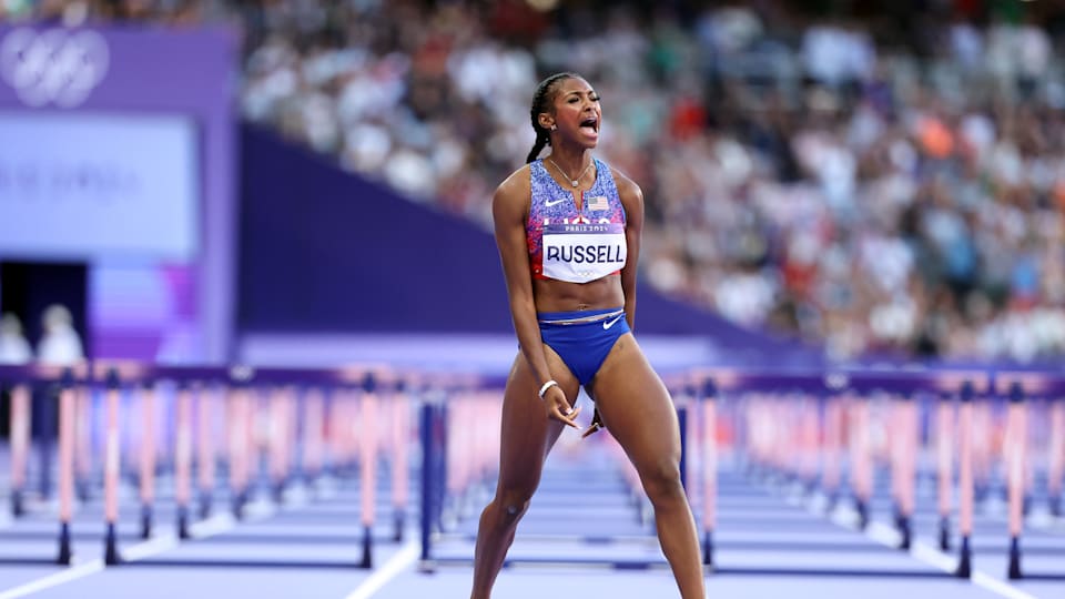 Paris 2024 Olympics: Must-See Highlights and Full List of Winners 25 | Mania Africa | maniainc.com Masai Russell edged out Jasmine Camacho-Quinn to win gold in the women