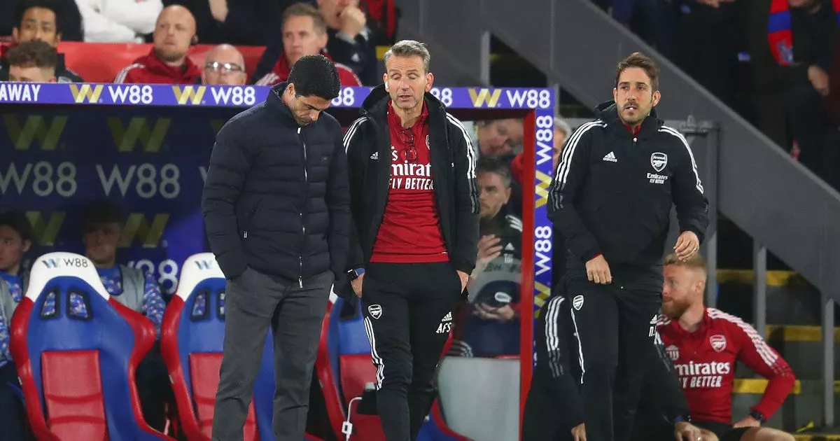 Arsenal Beat Crystal Palace in Hard-Fought EPL GW 2 Matchup 3 | Mania Africa | maniainc.com Mikel Arteta coaching against Crystal Palace