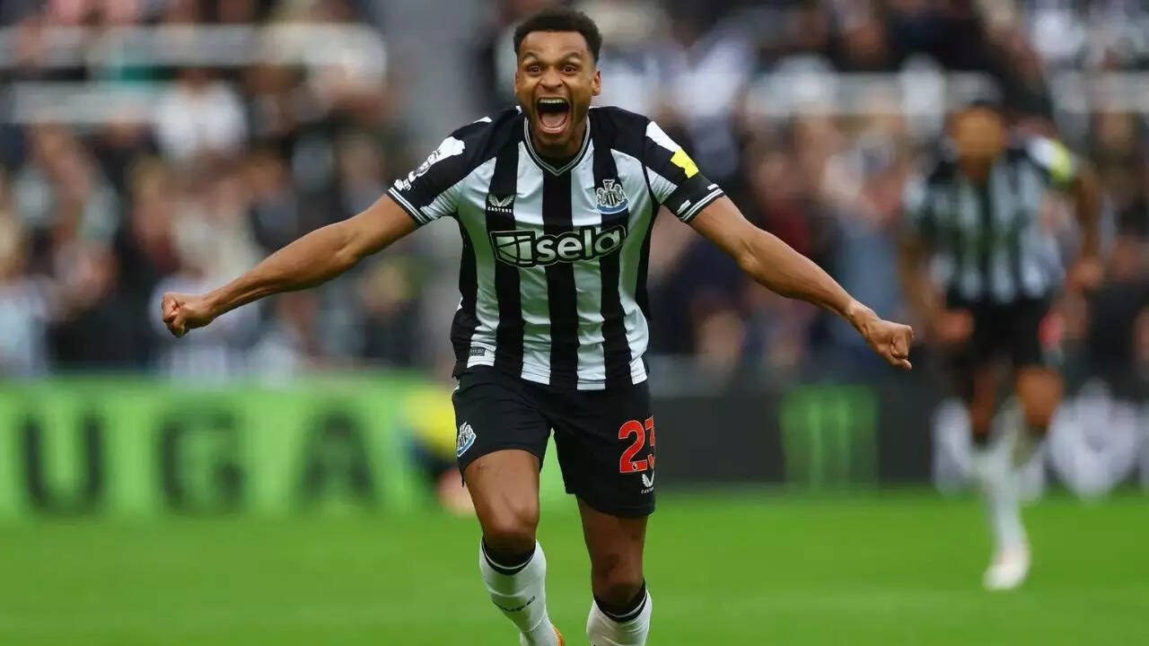 Jacob Murphy celebrating