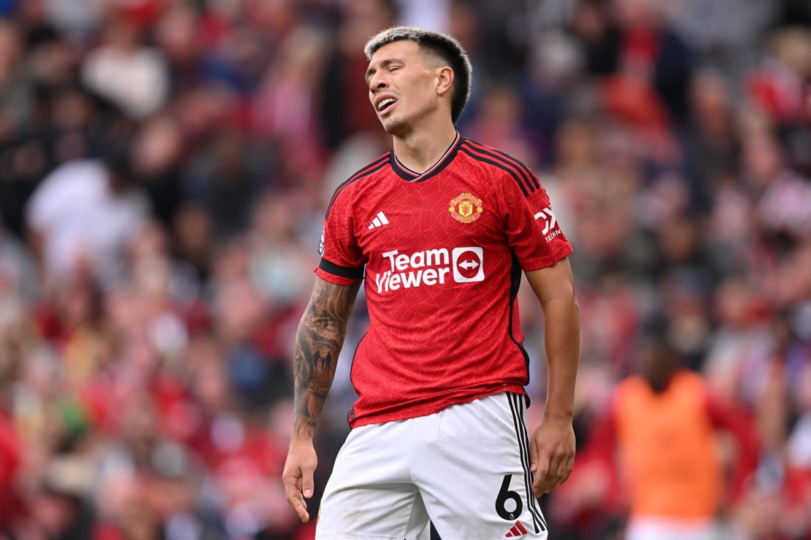 The Premier League is a Cruel Animal: EPL Gameweek 5 Results: Triumph for Spurs, City, and Liverpool as Man Utd Suffer a Cruel Loss 7 | Mania Africa | maniainc.com Lisandro Martinez in dismay