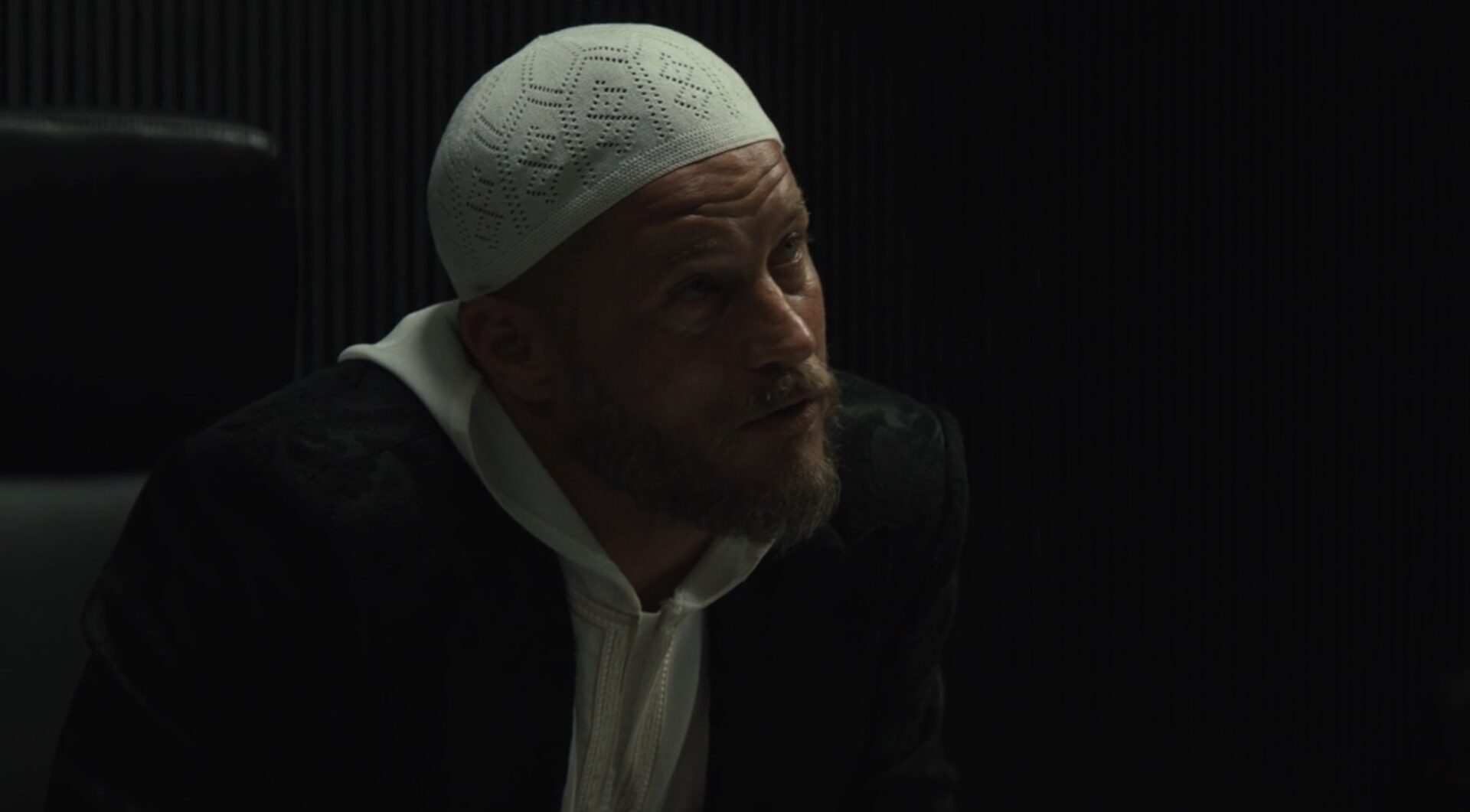 Kandahar Movie Review 4 | Mania Africa | maniainc.com Roman Chalmers