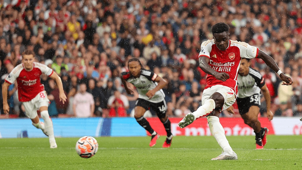 The Roll on EPL GW 3: Wins for Man United, Tottenham, Chelsea, Man City and West Ham, with Liverpool Pulling Off a Fierce Comeback 4 | Mania Africa | maniainc.com Saka shooting a penalty
